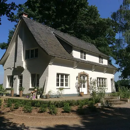 Op De Driepaal Bed & Breakfast *